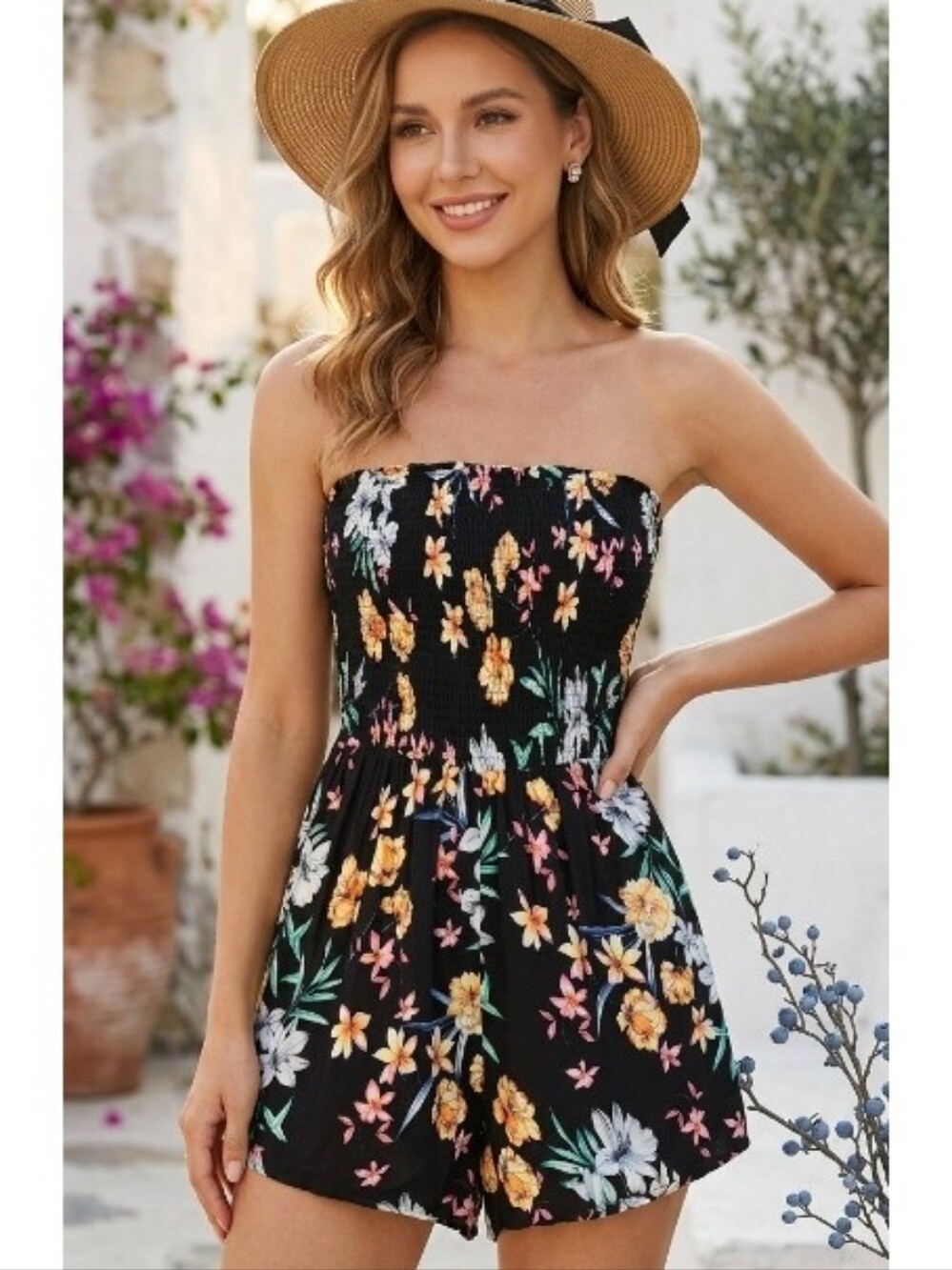 BE COOL Black Floral Strapless Tube Romper Size Large Smocked Tie Back Y2k